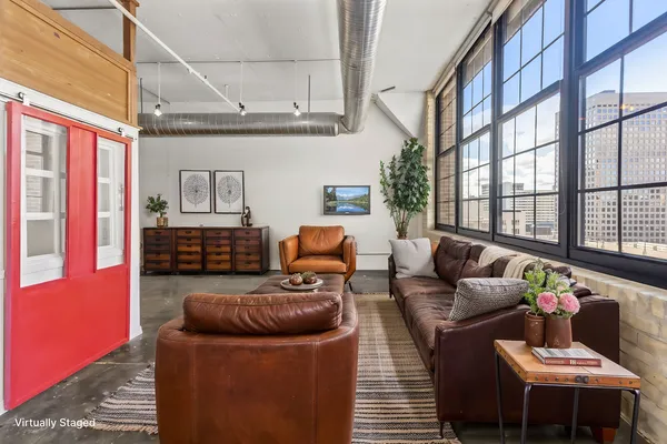 $194,900 | 500 Robert Street North, Unit 708, St. Paul, MN 55101