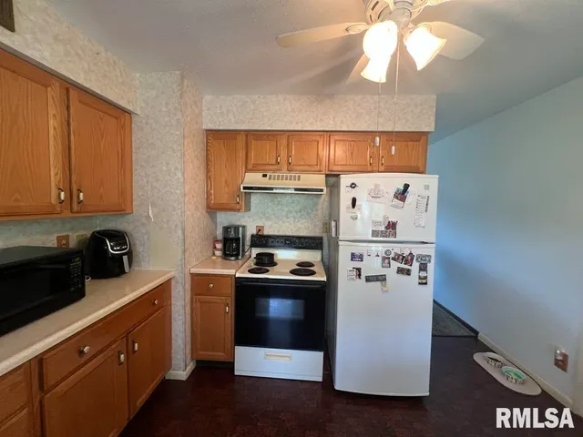 $85,000 | 510 West Kelly Street, Macomb, IL 61455