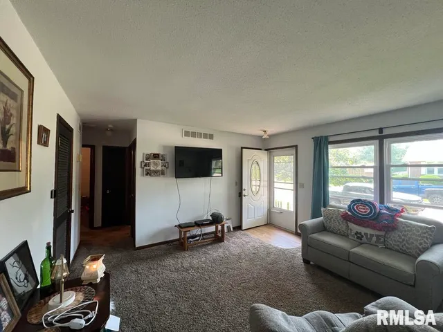 $85,000 | 510 West Kelly Street, Macomb, IL 61455