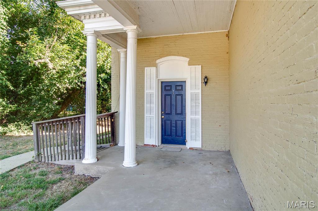 1011 State Street Alton, IL 62002 - Photo 4 of 51