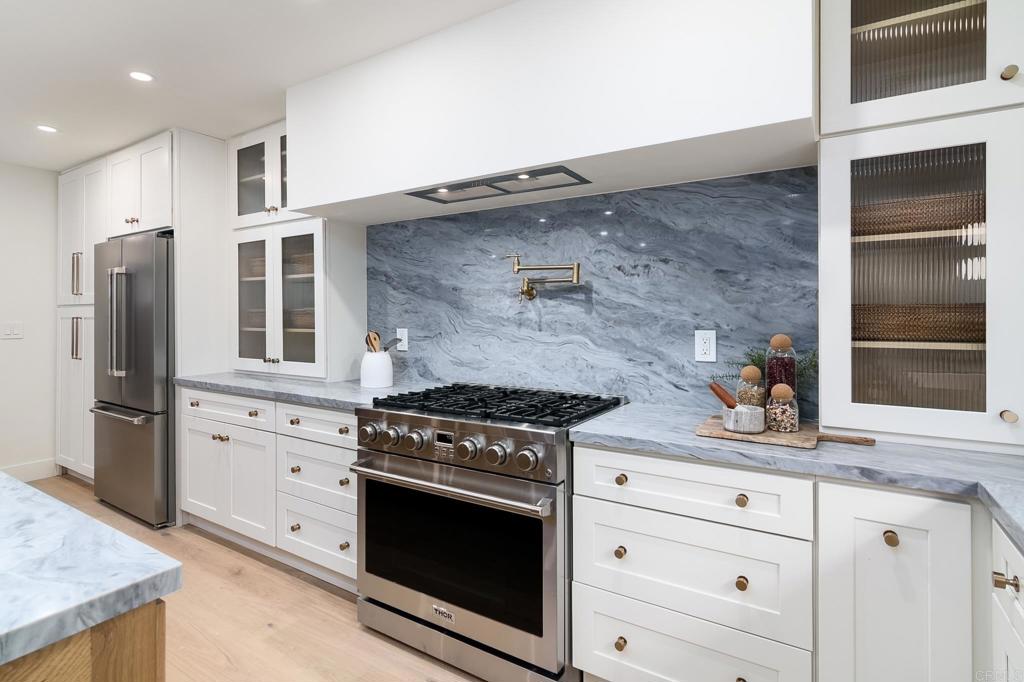 602 Fresca Street Solana Beach, CA 92075 - Photo 9 of 28