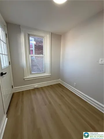 $1,995 | 915 North 6th Street, Allentown, PA 18102