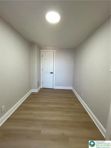 $1,995 | 915 North 6th Street, Allentown, PA 18102