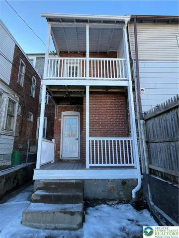 $1,995 | 915 North 6th Street, Allentown, PA 18102