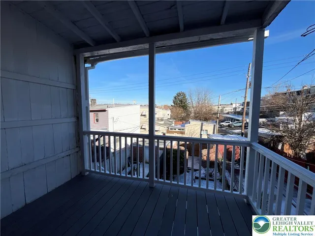 $1,995 | 915 North 6th Street, Allentown, PA 18102