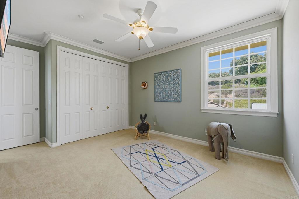 2292 Dos Lomas Fallbrook, CA 92028 - Photo 51 of 71 Guest room