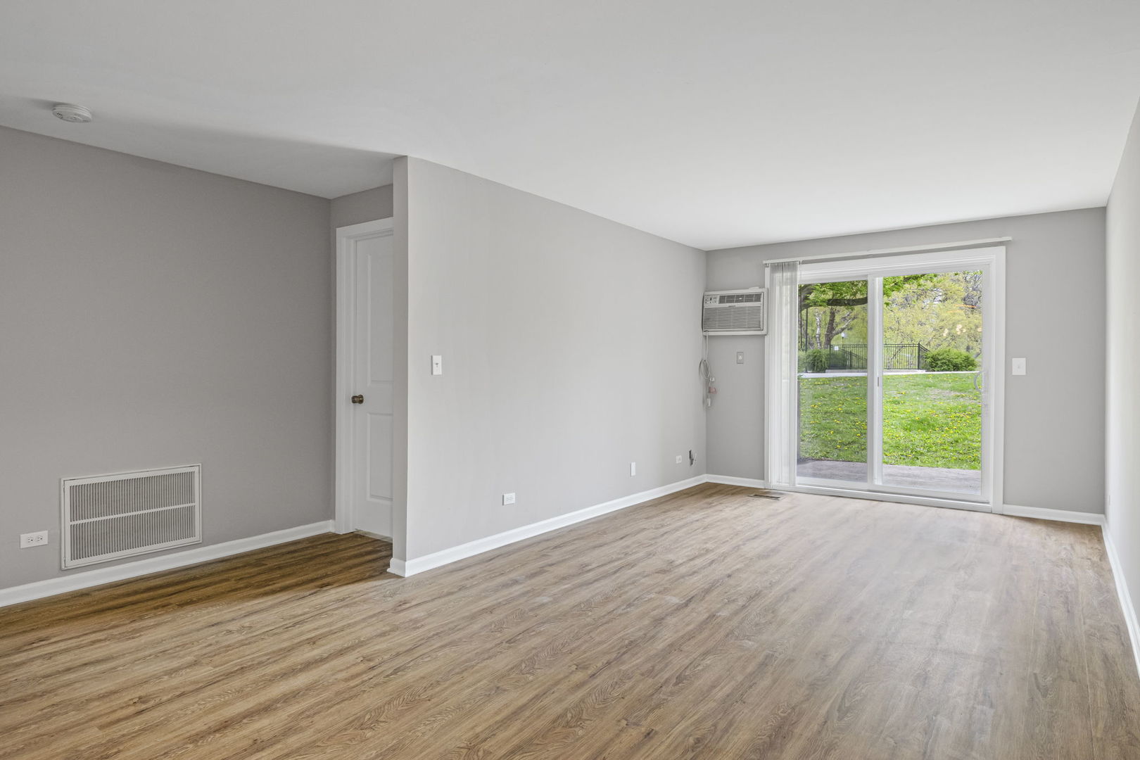 764 Terrace Court, Unit A Elgin, IL 60120 - Photo 22 of 26