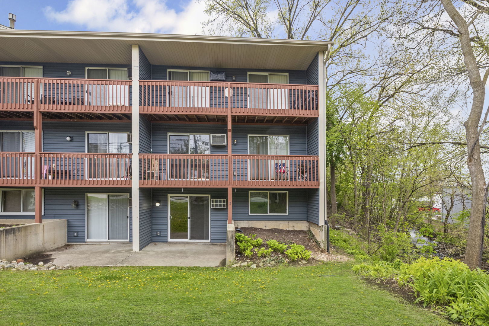 764 Terrace Court, Unit A Elgin, IL 60120 - Photo 25 of 26