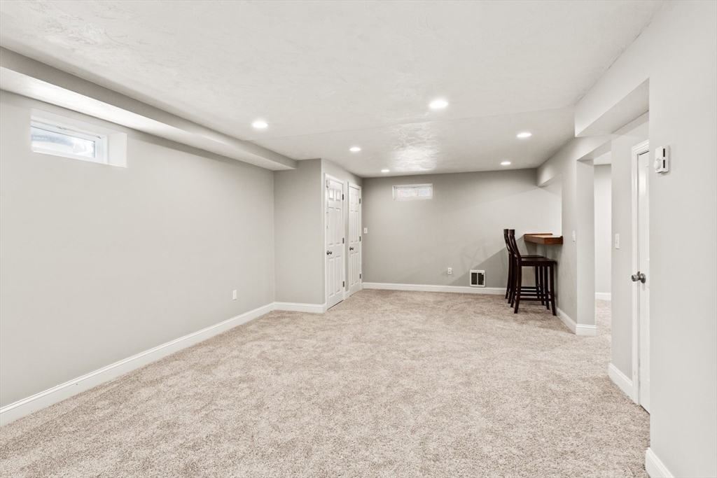 18 Northern Spy Road Franklin, MA 02038 - Photo 36 of 46