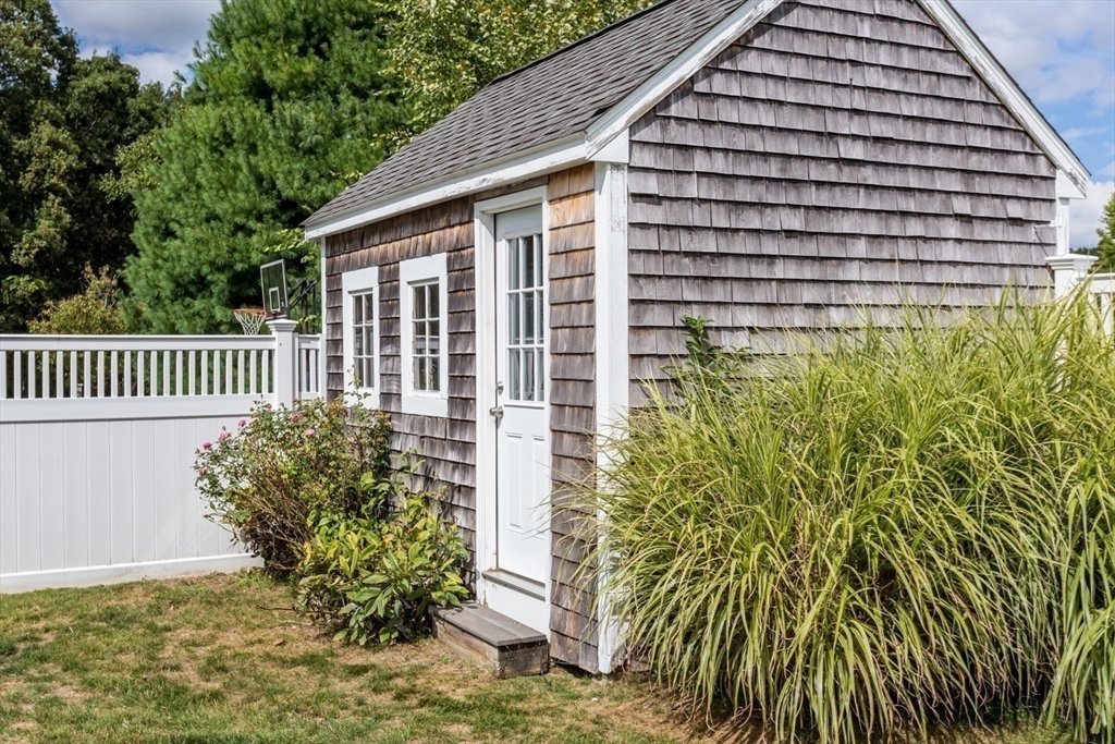 18 Northern Spy Road Franklin, MA 02038 - Photo 38 of 46