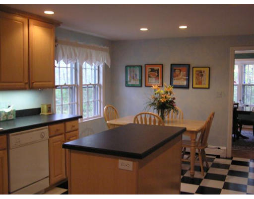 53 Stagecoach Road Holliston, MA 01746 - Photo 2 of 11 Gallery Image 2
