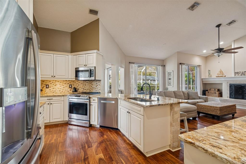 7703 Northaven Place New Port Richey, FL 34655 - Photo 14 of 62