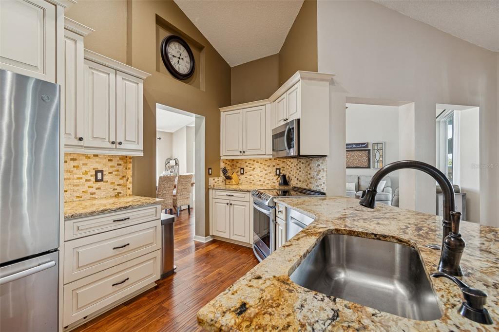 7703 Northaven Place New Port Richey, FL 34655 - Photo 15 of 62