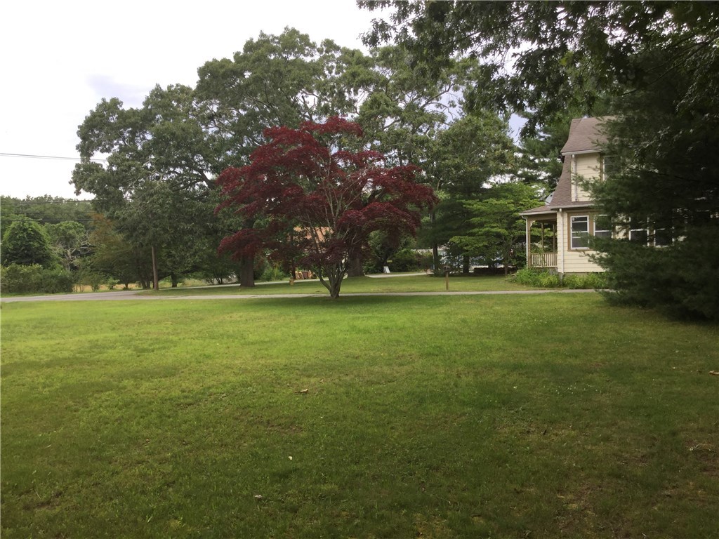 257 Sowams Road Barrington, RI 02806 - Photo 5 of 24 Gallery Image 5