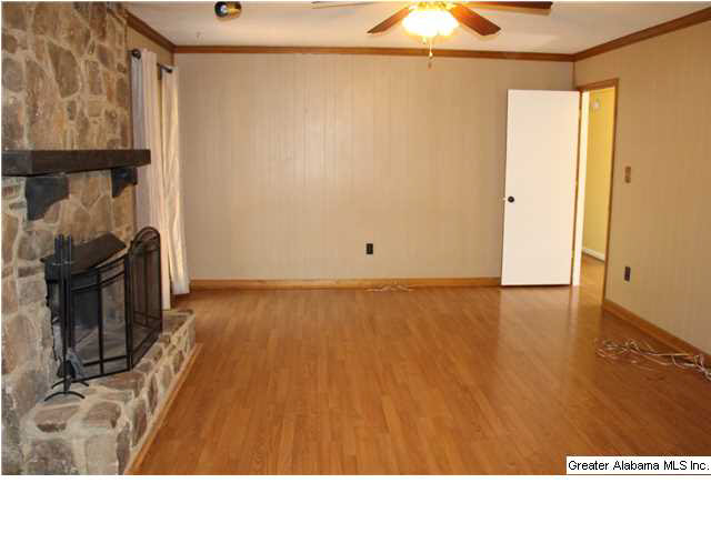 1520 Caribbean Circle Alabaster, AL 35007 - Photo 8 of 32