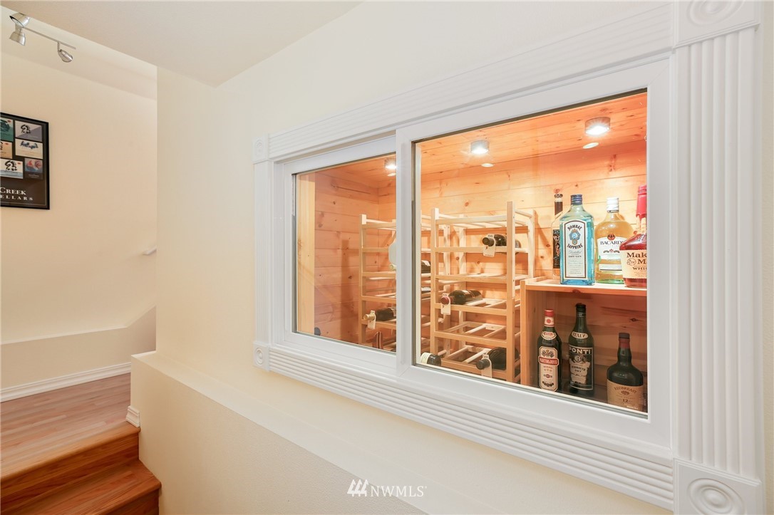 1824 26th Avenue Seattle, WA 98122 - Photo 17 of 25