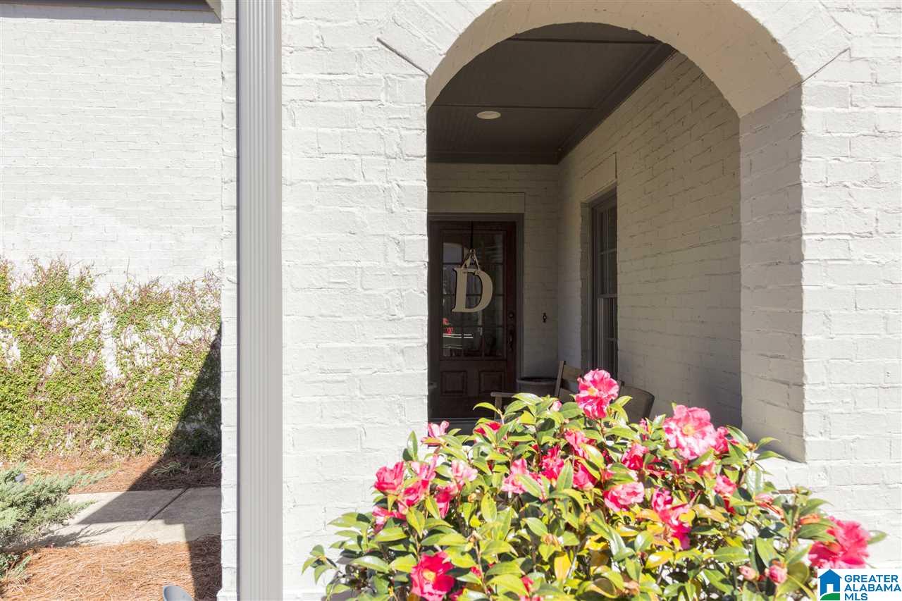 552 Twin Creek Road Birmingham, AL 35226 - Photo 5 of 42