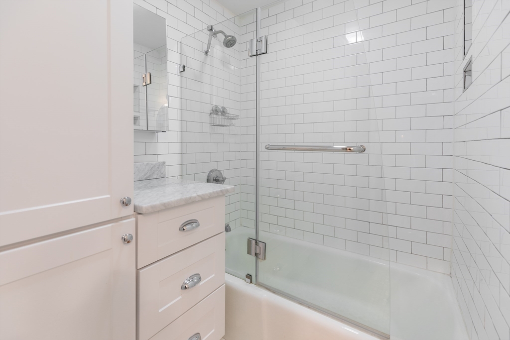 86 Worcester Street, Unit 2 Boston, MA 02118 - Photo 16 of 20