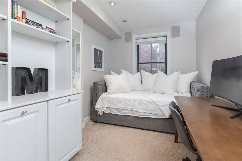 86 Worcester Street, Unit 2 Boston, MA 02118 - Photo 10 of 20