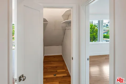 $1,849,000 | Undisclosed Address, Los Angeles, CA 90019