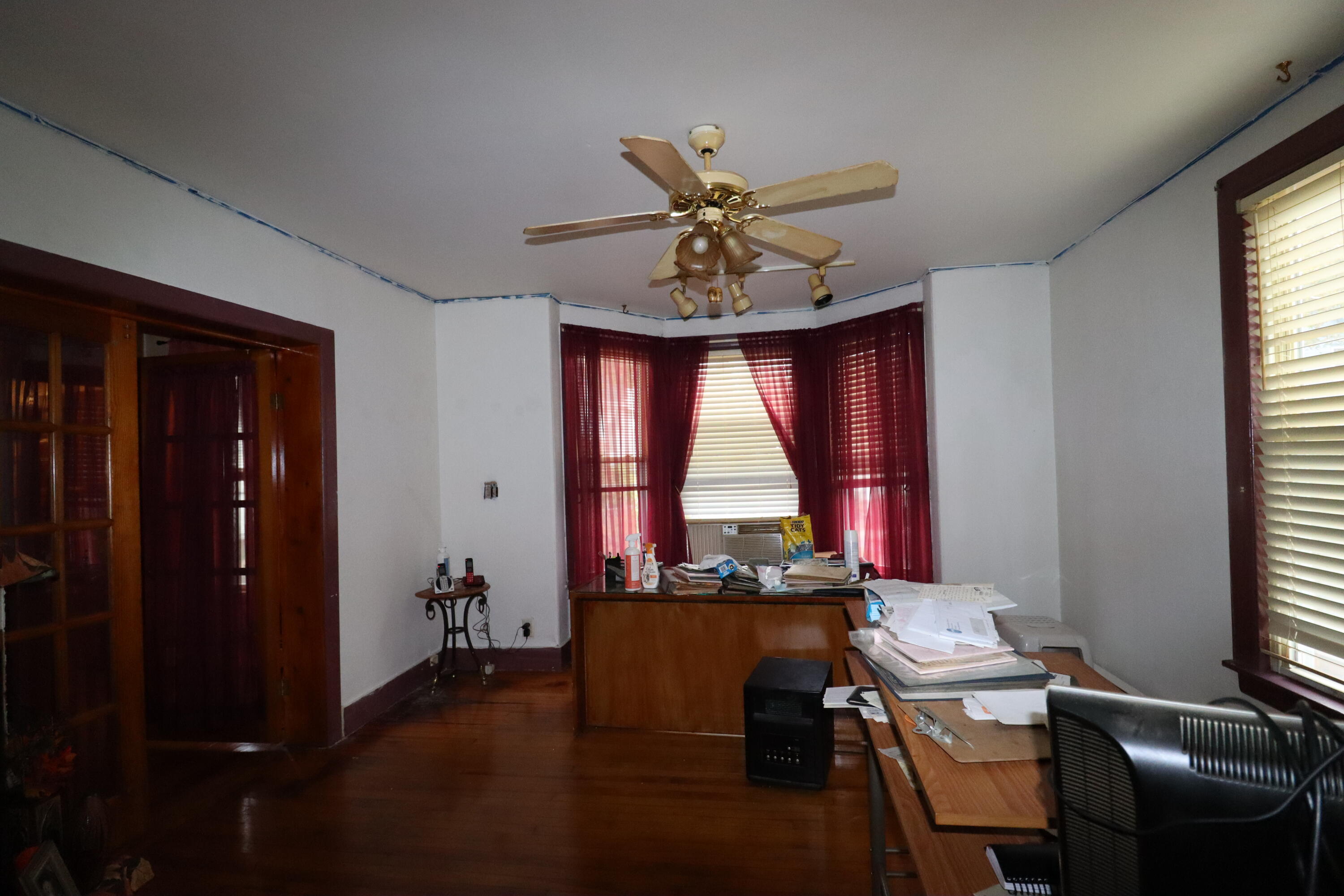 36 Roberts Street Portland, ME 04102 - Photo 16 of 18 Second Floor Living Room
