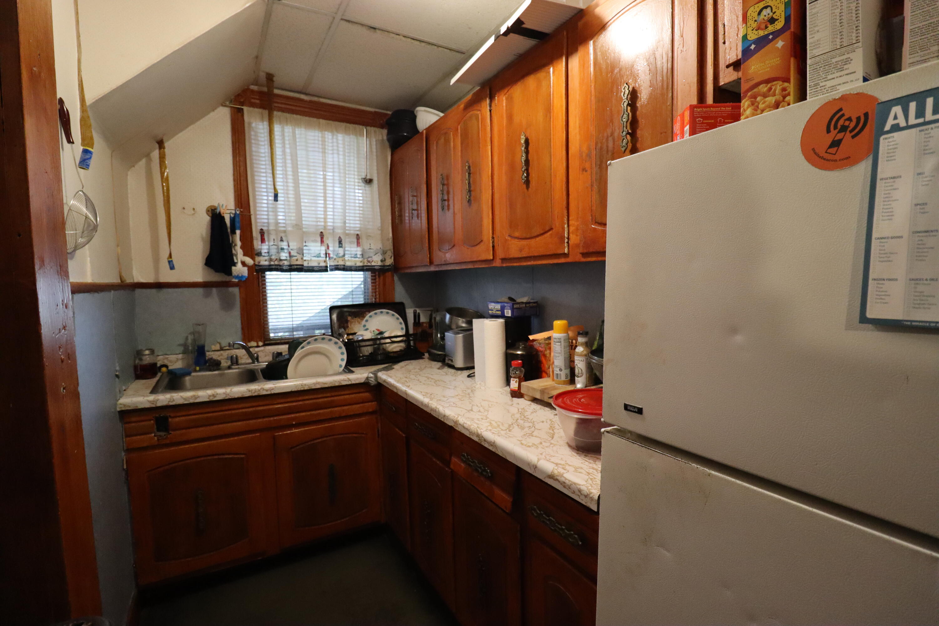 36 Roberts Street Portland, ME 04102 - Photo 3 of 18 First floor kitchen