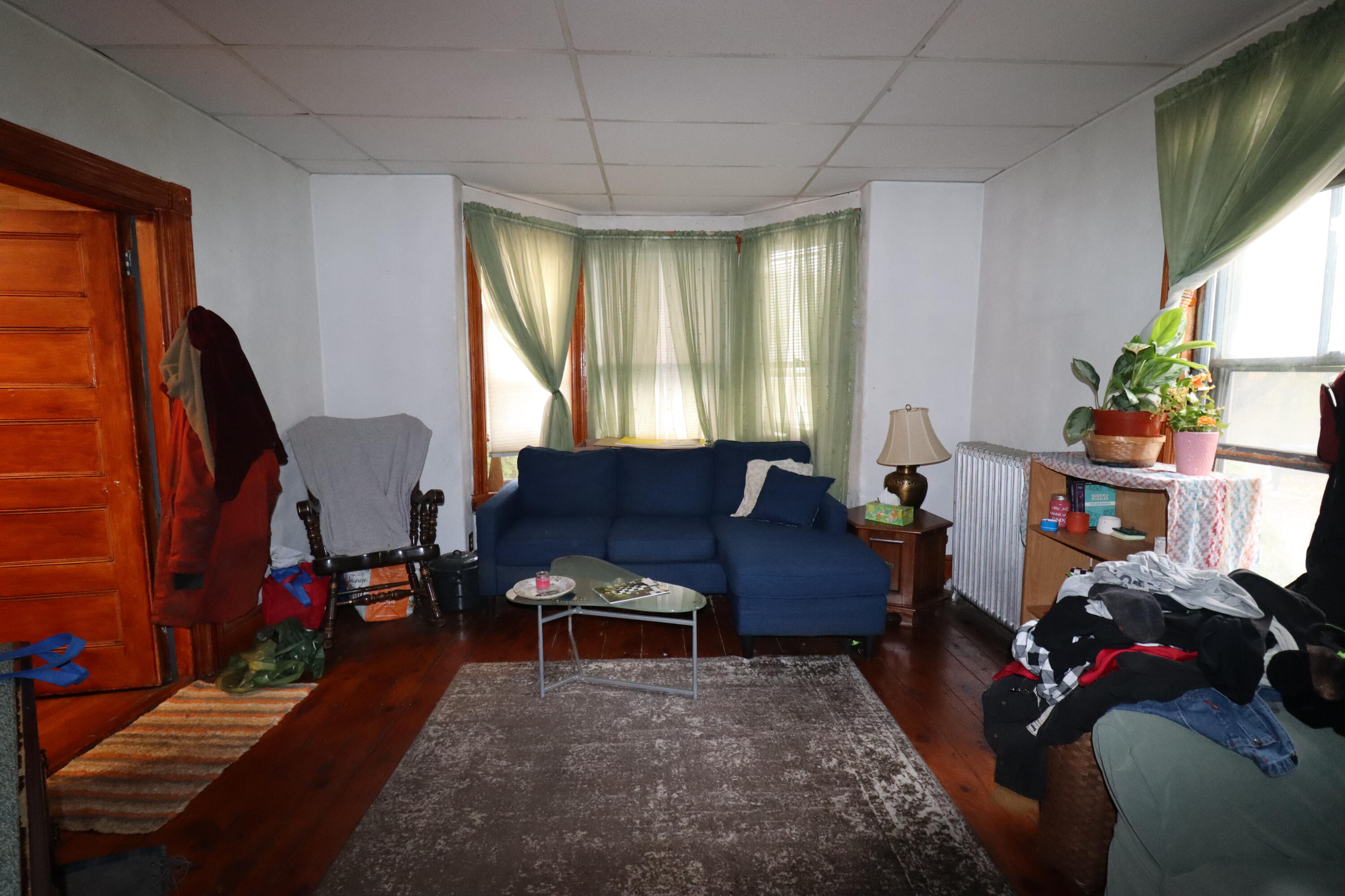 36 Roberts Street Portland, ME 04102 - Photo 7 of 18 First Floor Living Room