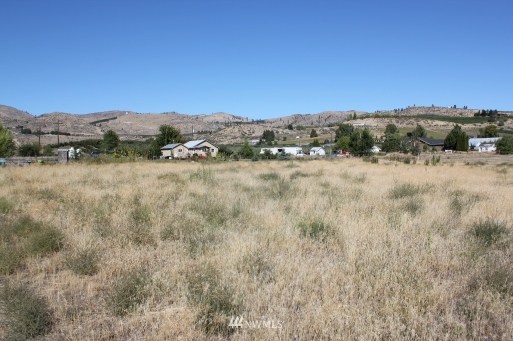 628 Lloyd Road Manson, WA 98831 - Photo 9 of 17 Gallery Image 9