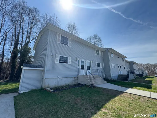 $198,000 | 1742 Highway 12, Unit 2A, Ledyard, CT 06335