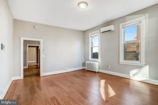 $1,475 | 305 9th Street, Unit 1, Laurel, MD 20707