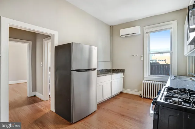 $1,475 | 305 9th Street, Unit 1, Laurel, MD 20707