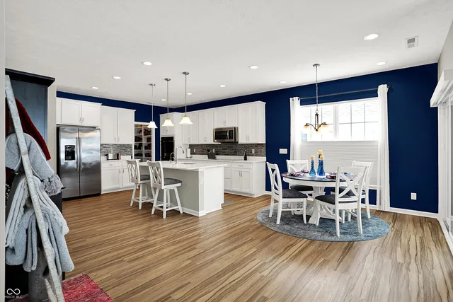 $452,500 | 2250 Somerset Drive, Franklin, IN 46131