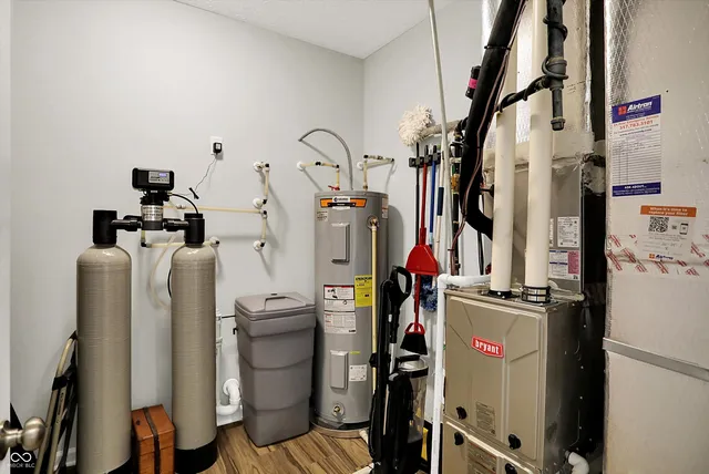 $452,500 | 2250 Somerset Drive, Franklin, IN 46131