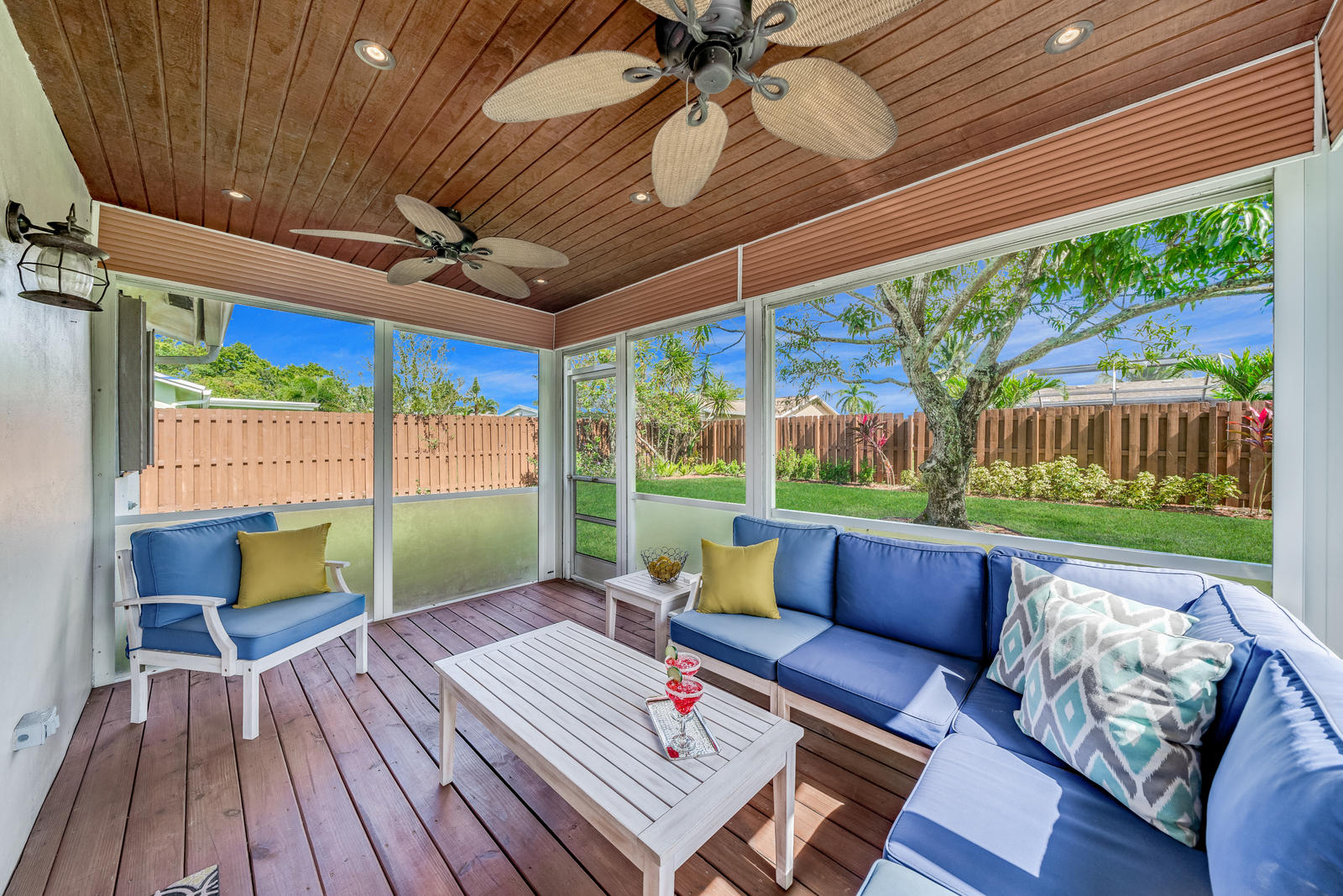 19442 Colorado Circle Boca Raton, FL 33434 - Photo 11 of 50 Covered/Screened Patio