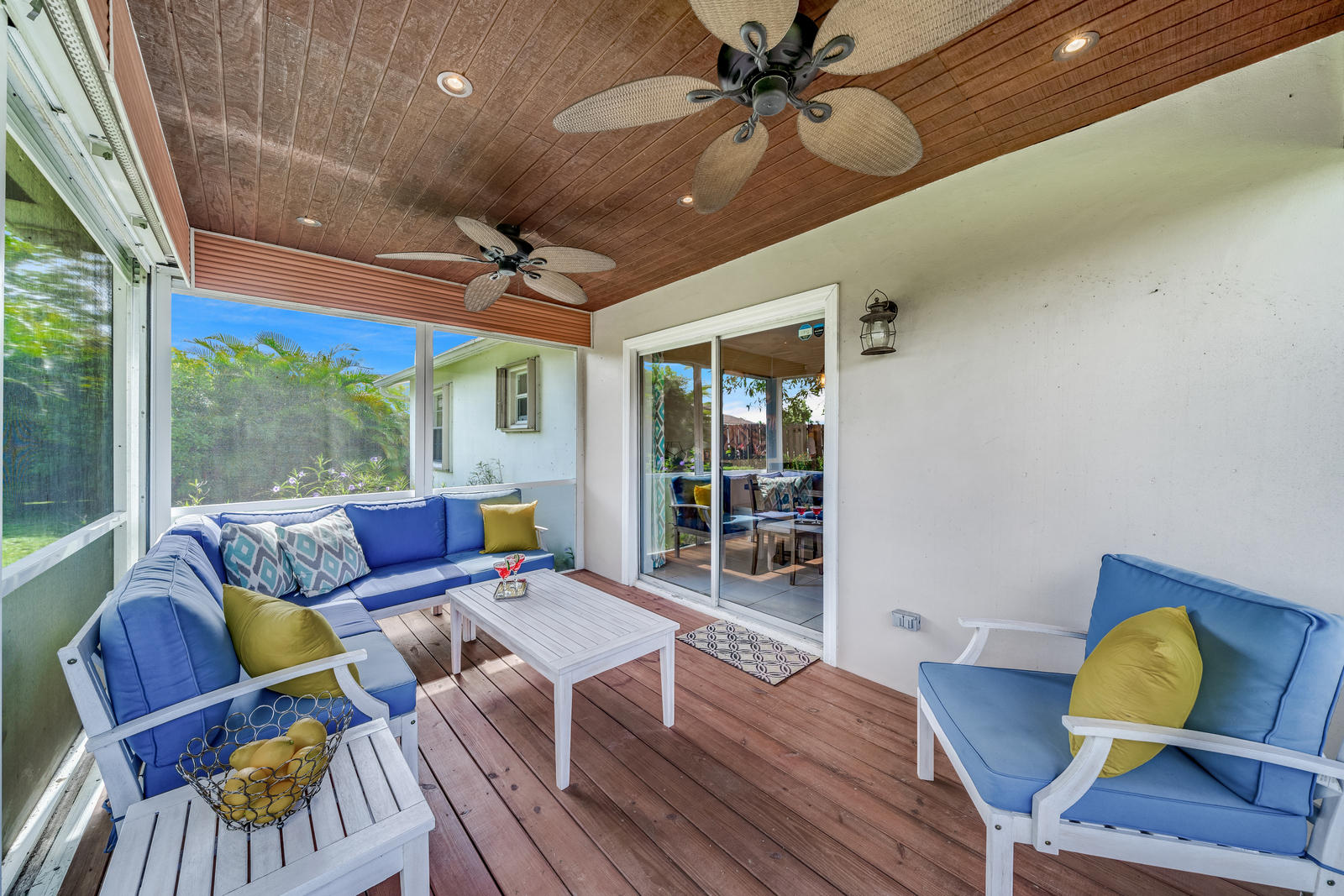 19442 Colorado Circle Boca Raton, FL 33434 - Photo 33 of 50 Patio