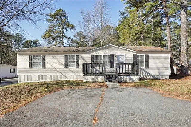 $85,000 | 31 Pine Burr Drive Northwest, Kennesaw, GA 30152