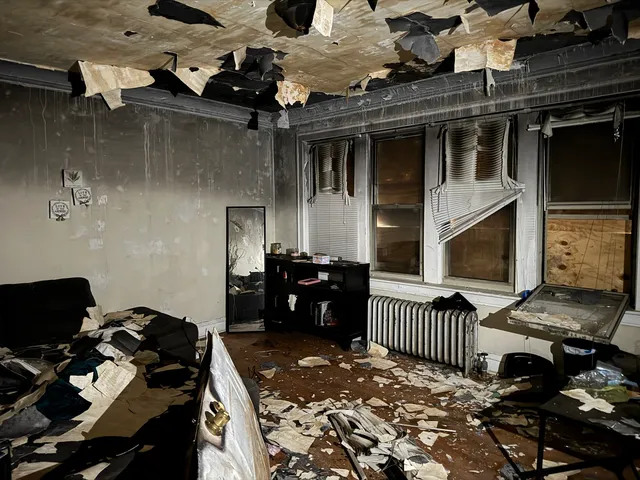 $399,900 | 8035 South Evans Avenue, Chicago, IL 60619