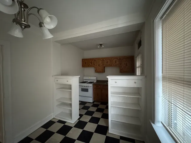 $399,900 | 8035 South Evans Avenue, Chicago, IL 60619