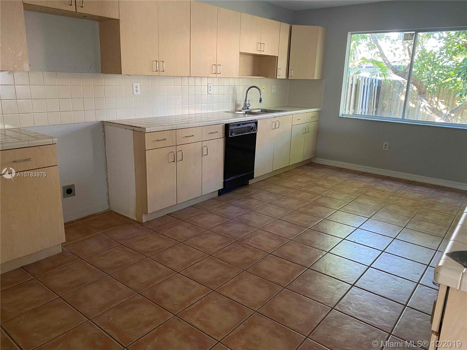 9038 Southwest 157th Avenue Road Miami, FL 33196 - Photo 12 of 22