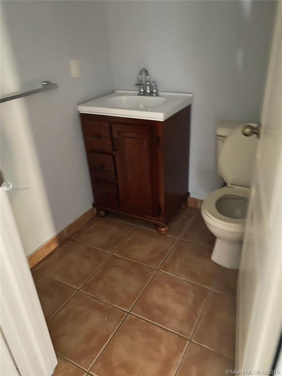 9038 Southwest 157th Avenue Road Miami, FL 33196 - Photo 18 of 22