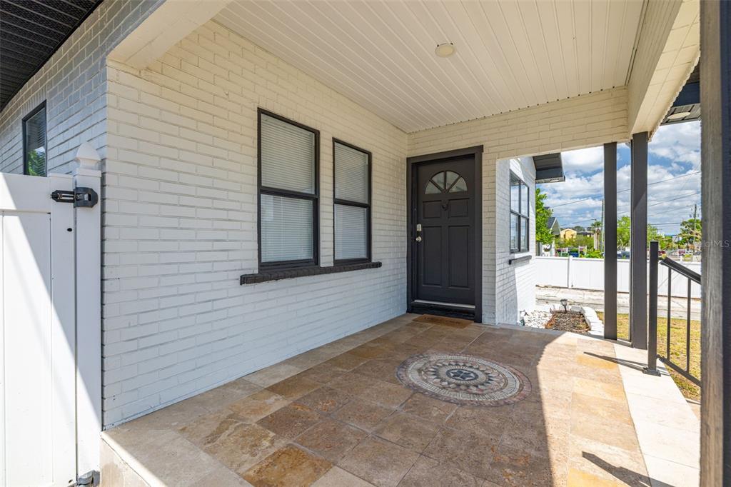 2511 West Braddock Street Tampa, FL 33607 - Photo 2 of 31