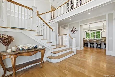 $4,799,000 | 7 Preston Lane, East Setauket, NY 11733