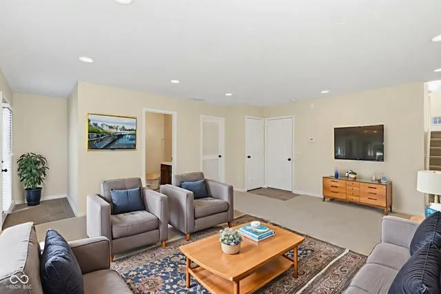 $334,900 | 11936 Esty Way, Carmel, IN 46033