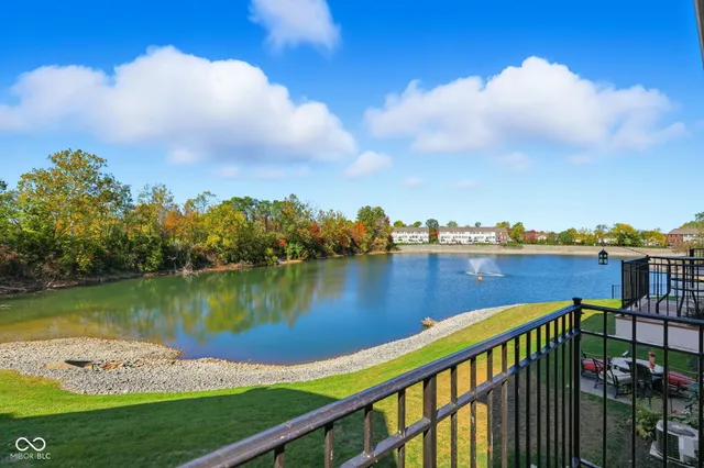 $334,900 | 11936 Esty Way, Carmel, IN 46033