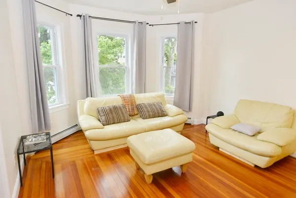 $3,500 | 11 Ballard Street, Unit 2, Boston, MA 02130