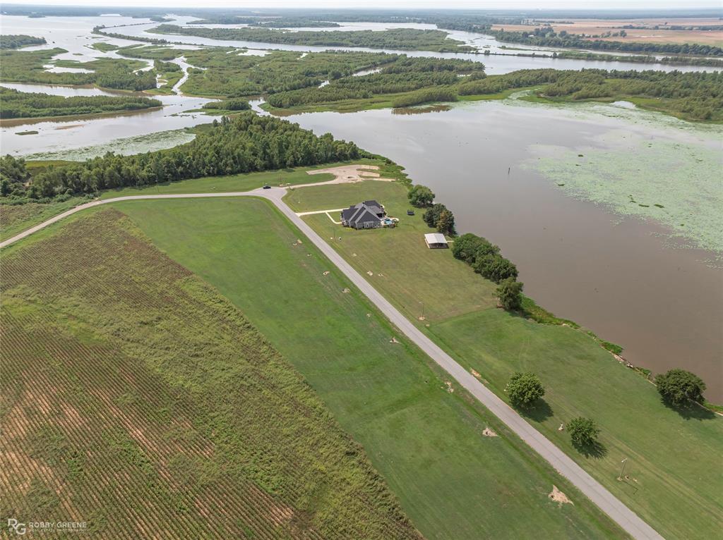 0 White Road Elm Grove, LA 71051 - Photo 4 of 13 a view of an ocean and beach