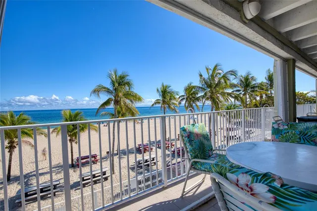 $550,000 | 111 Briny Avenue, Unit PH17, Pompano Beach, FL 33062