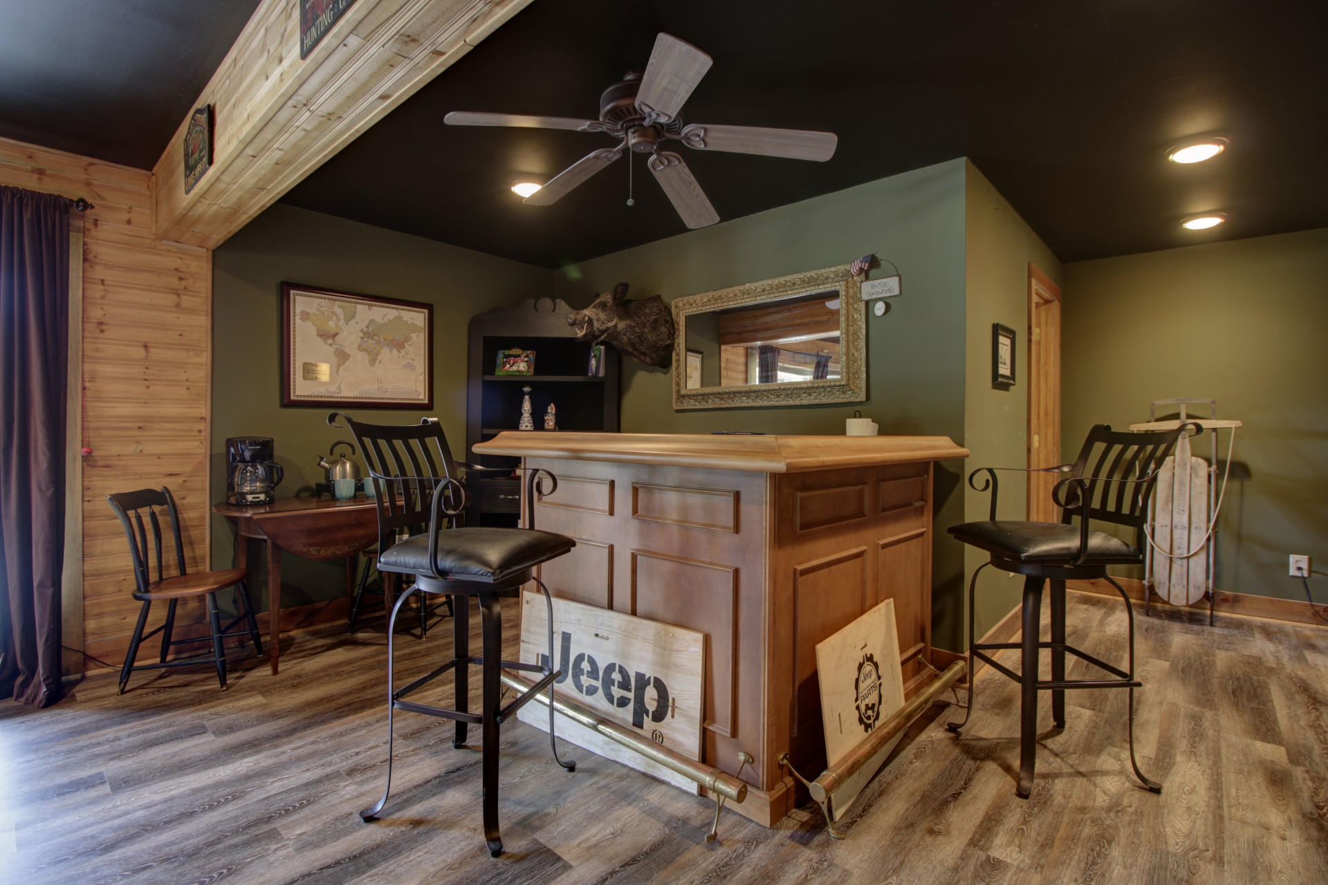 631 Spreading Spring Road Buchanan, VA 24066 - Photo 40 of 59 040-243675-_MG_6614_5_6_7_8Interior_1_54