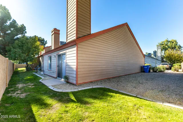 $1,350 | 14002 North 49th Avenue, Unit 1012, Glendale, AZ 85306