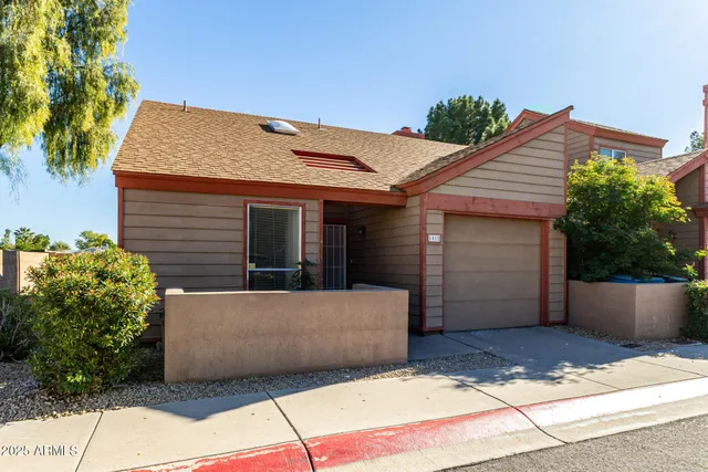 $1,350 | 14002 North 49th Avenue, Unit 1012, Glendale, AZ 85306
